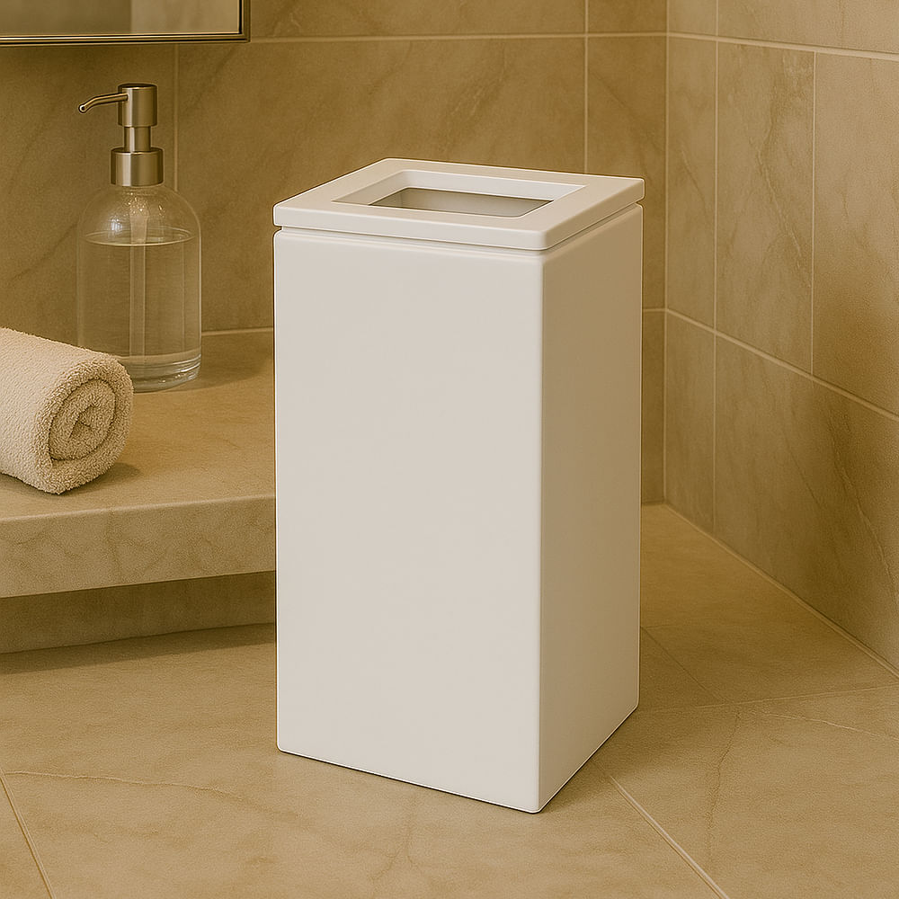 Lixeira com Tampa Vazada Top Branco Fosco Banho Mais